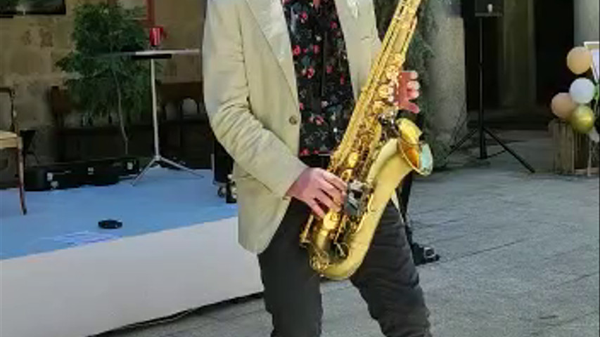 Jess Dean Sax