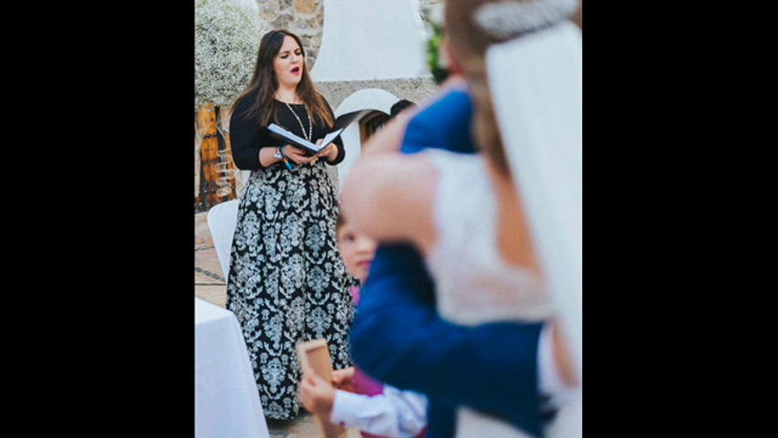 Ave María por Marta de Alba