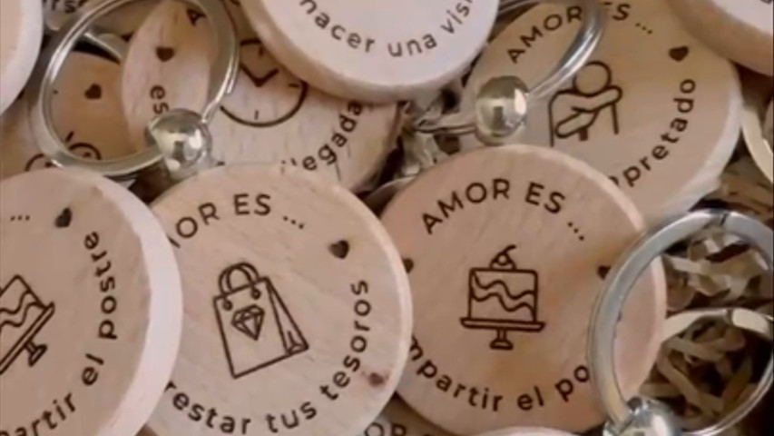 Pack llaveros "Amor es..."