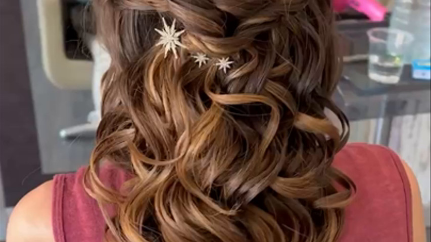 Peinado semirrecogido novia