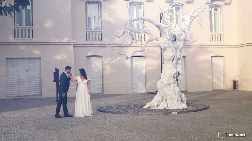 Tráiler Iván y Berta