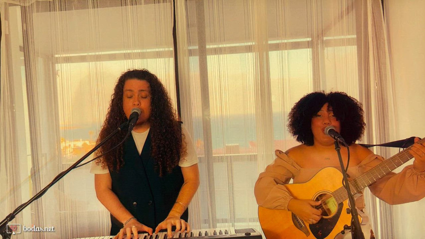 Die With A Smile – Cover en Vivo (Dúo Acústico)