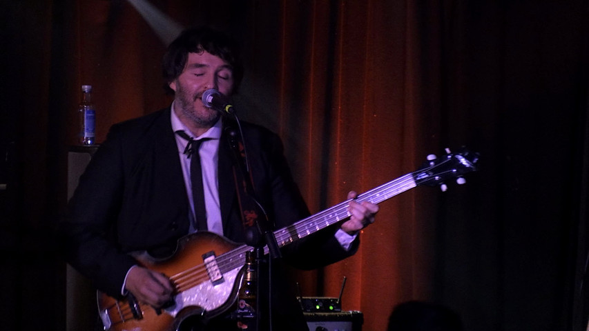 Got to get you into my life - The Blisters at Loco Club Valencia