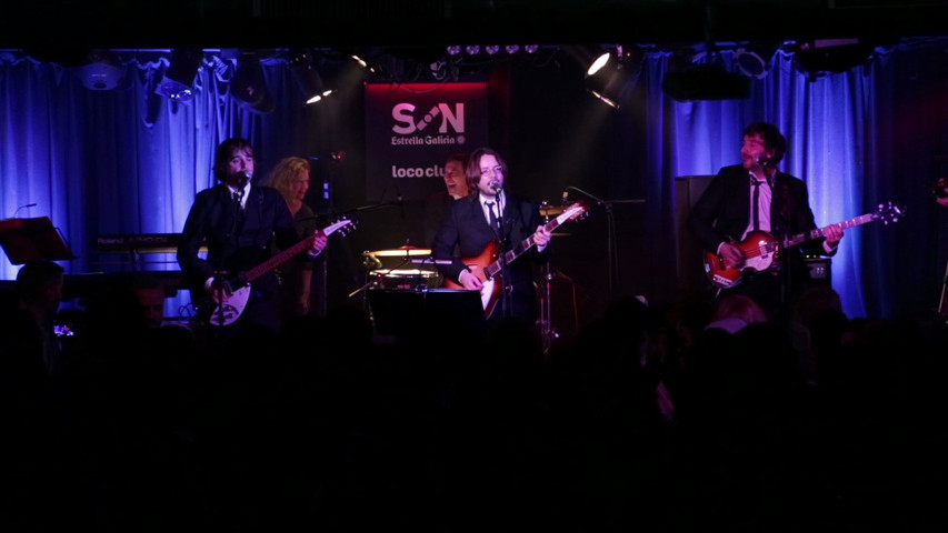 She loves you - En directo en el Loco Club (Valencia)