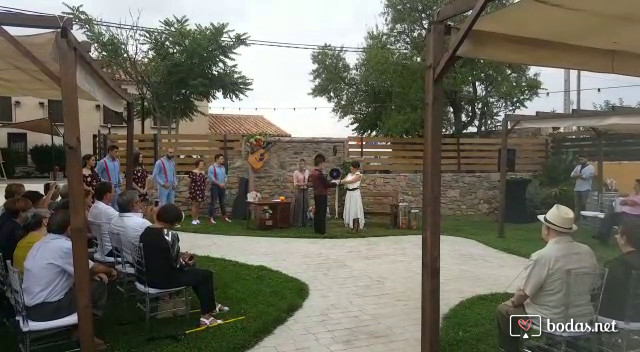 Boda country con ritual del lazo