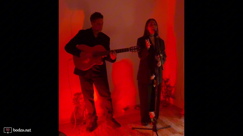 Marta sebas guille y los demas - amaral by Eli Lib