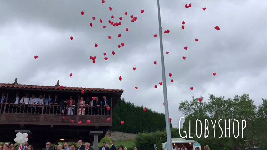 Explosión de globos en el Restaurante Peñamea