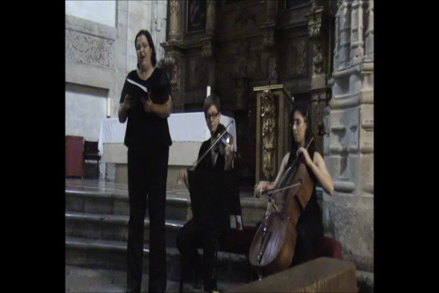 Soprano, violín y cello