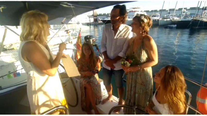 Bodas de plata en un velero