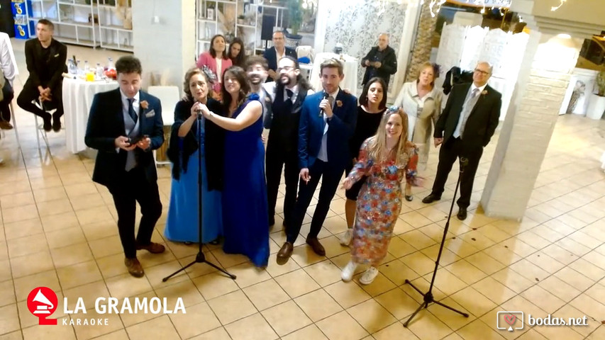 Karaoke La Gramola 