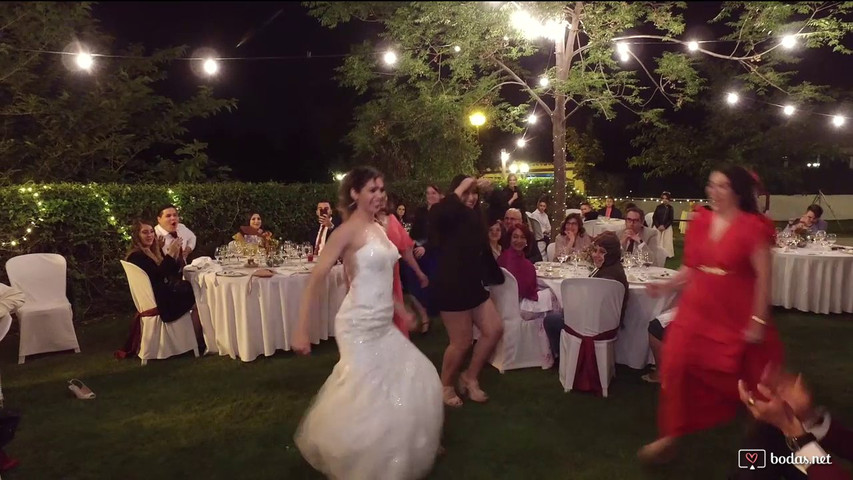 Sorpresa novia y amigas al novio