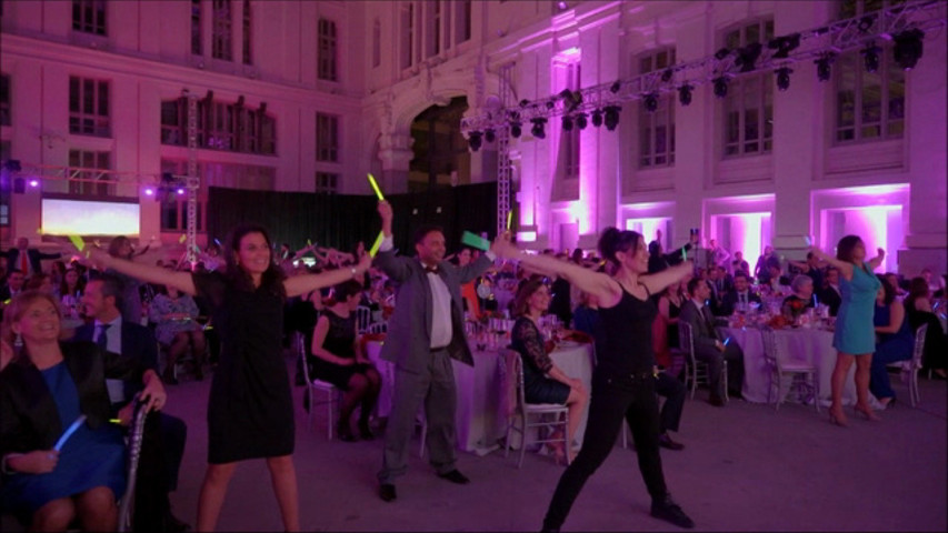 Flashmob de 300 personas en el Palacio de Cibeles