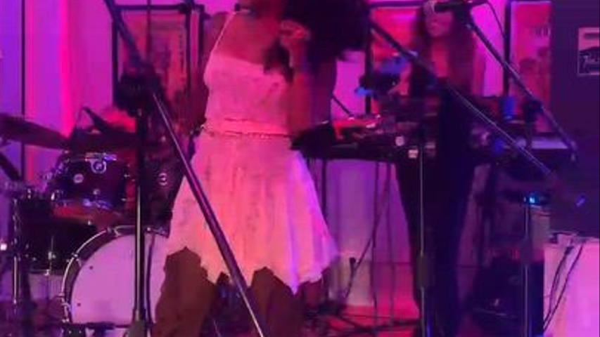 Soundara Femme band