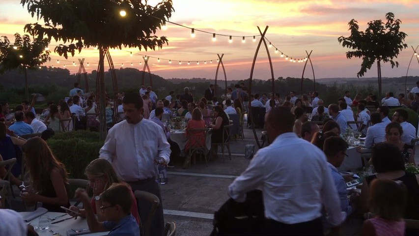 Entrada de los novios al banquete