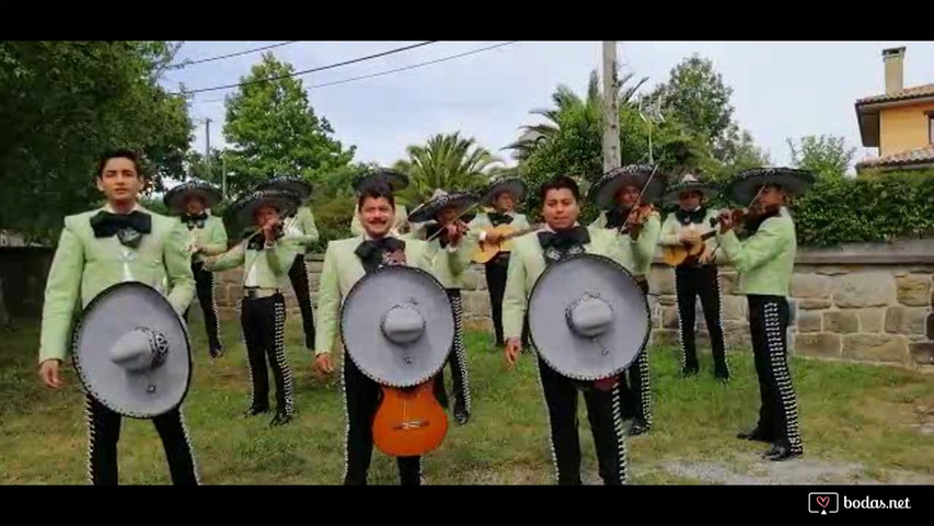 Mariachis en una celebración