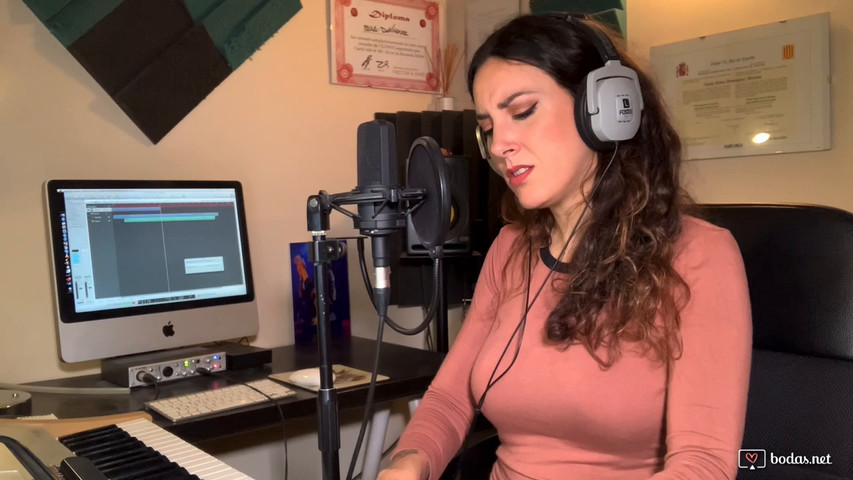 Me quedo contigo - Rosalía cover