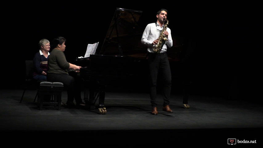 Dúo de saxofón y piano