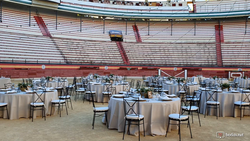 Boda en la plaza de toros de Jaén