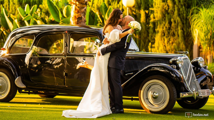 Adrián y Laura