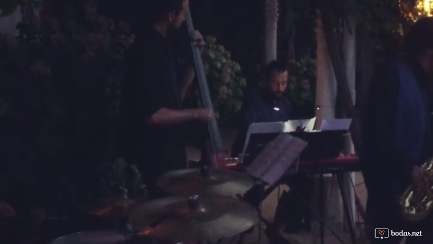 Cuarteto de jazz con saxo