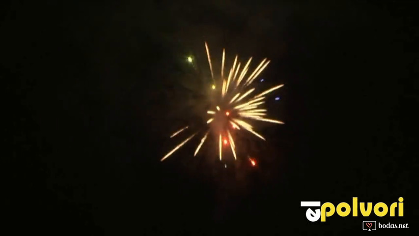 Castillo de fuegos artificiales para bodas