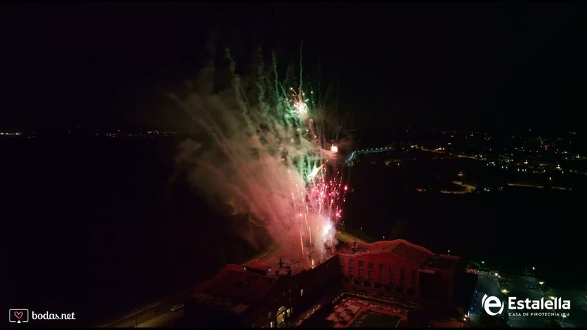 Fuegos Artificiales en Dolce 