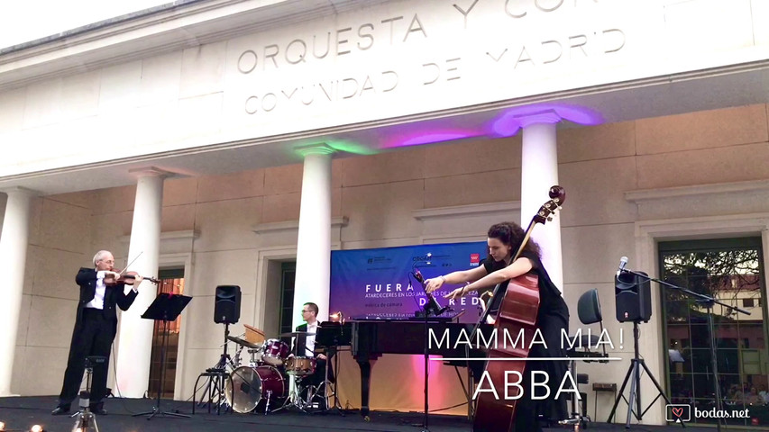 Mamma mia! (ABBA) - Violín, piano, batería y contrabajo