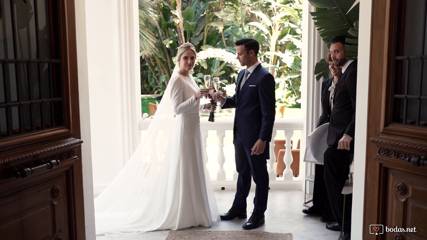 Tráiler Víctor y Elena 
