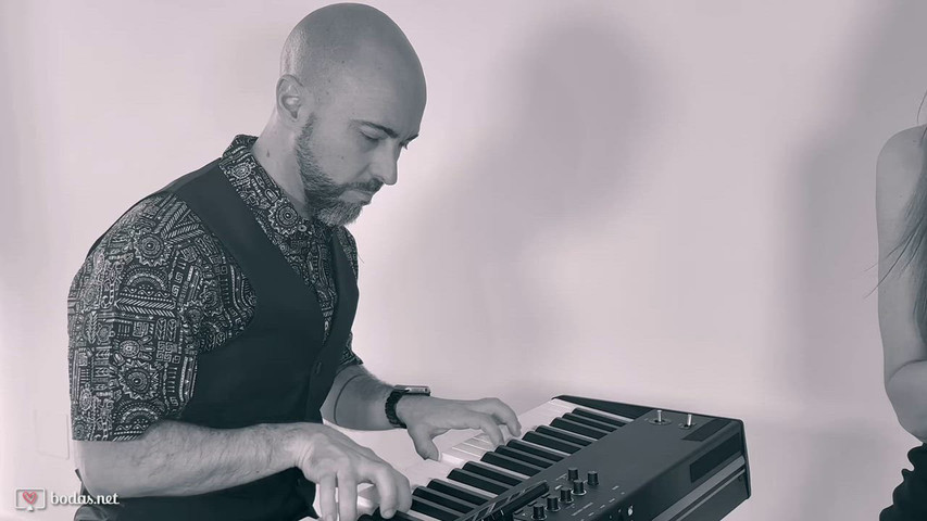 Piano Voce Sessions