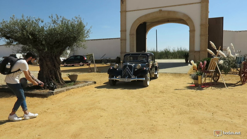 Entrada del novio