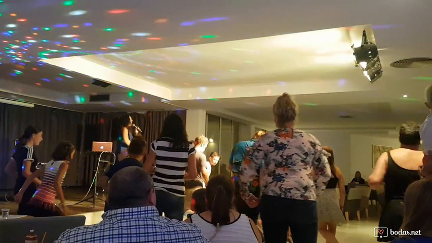 ¡Música en vivo para la fiesta!