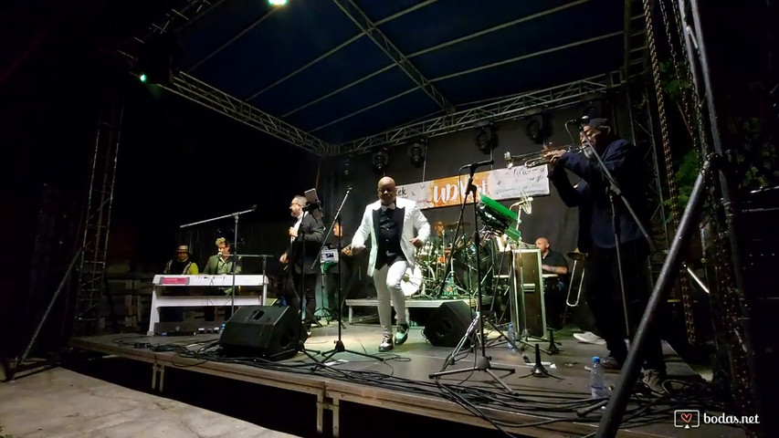 Orquesta La Mecánica. Actuación en directo de 2021