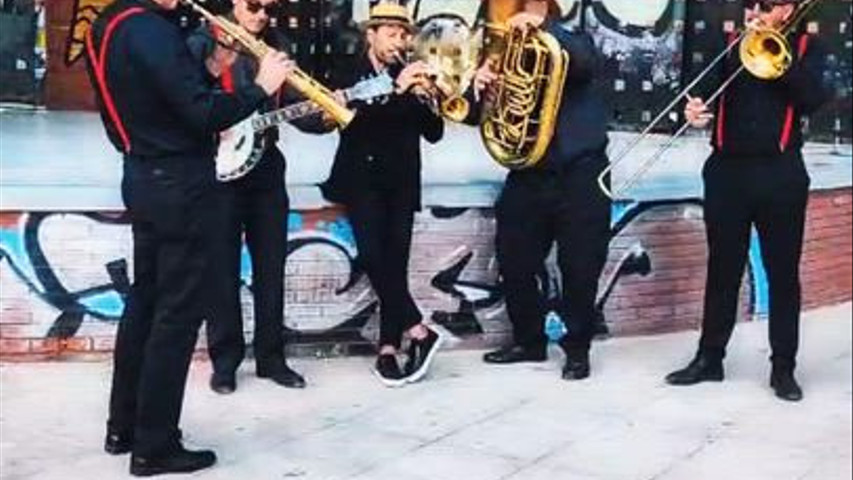 Actuación en el barrio del Arrabal