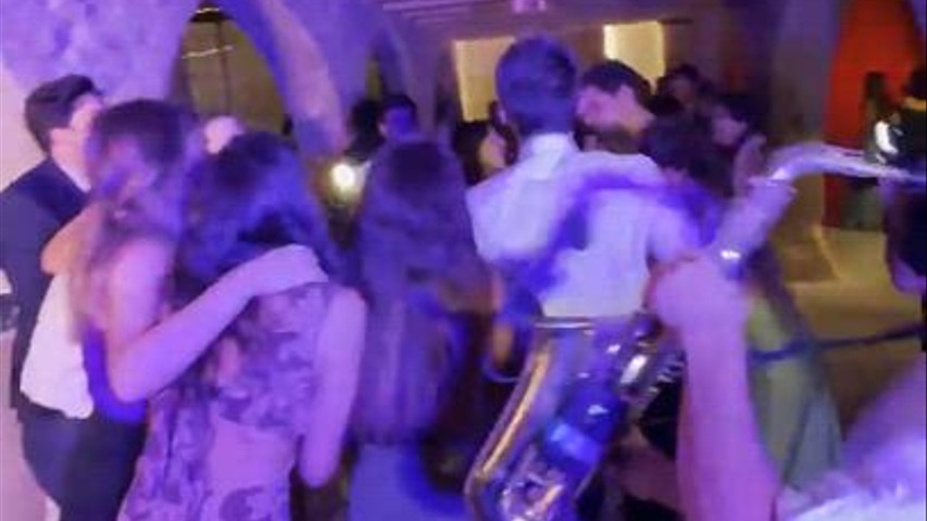 Wedding sax
