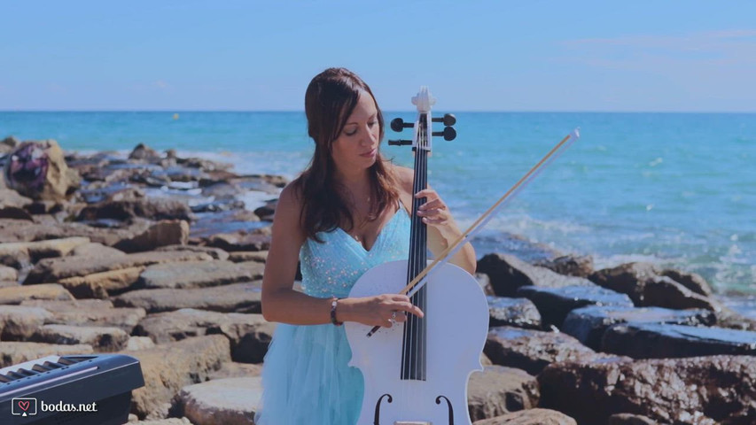 Formación piano, voz y cello