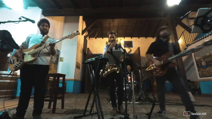 Dave Niza Cover Band - Por el bulevar de los sueños rotos (Los Secretos)