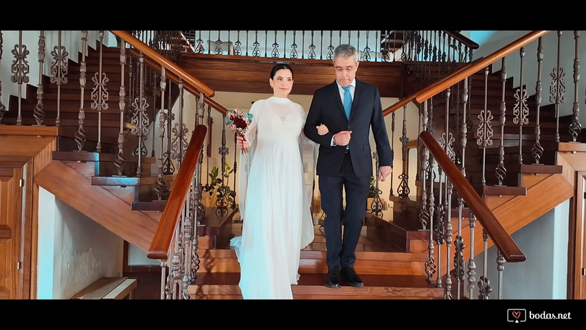 Trailer Blanca y Dani