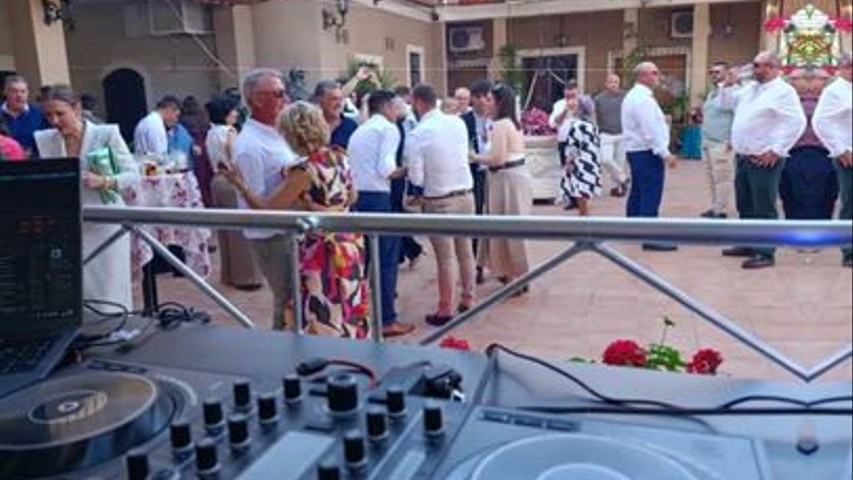 DJ Louwings 