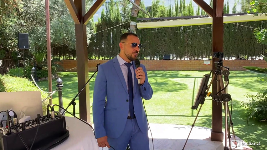 Bendita la luz, Maná y Juan Luis Guerra, Marco de Gracia en directo