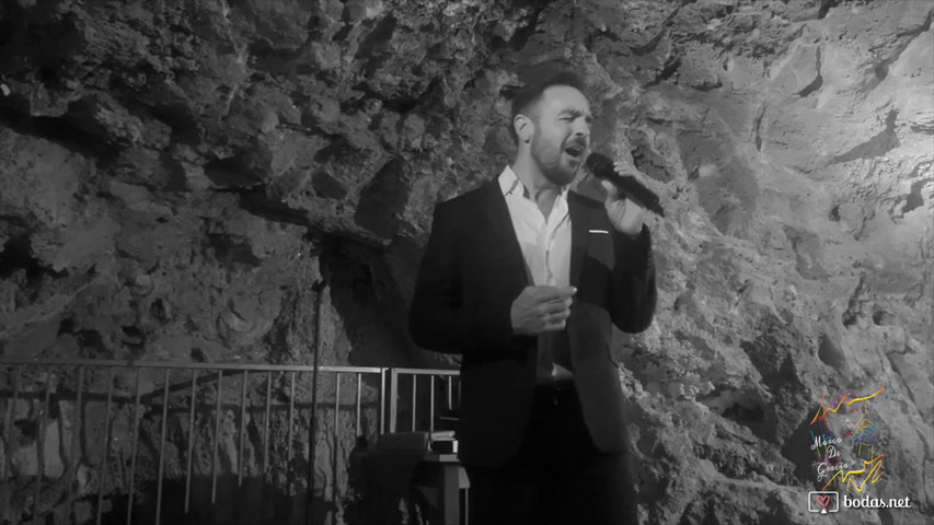 Burbujas de amor - Juan Luis Guerra | Marco de Gracia