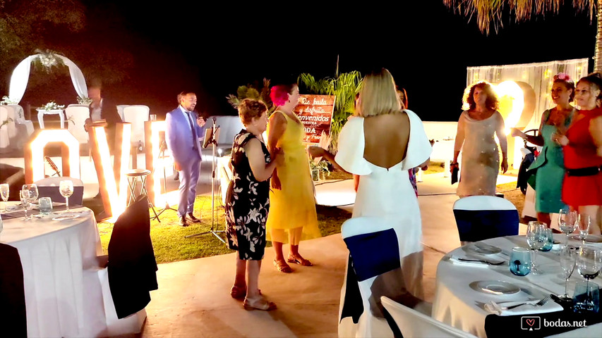 Hawai - Maluma | Restaurante Blankko - Marco de Gracia