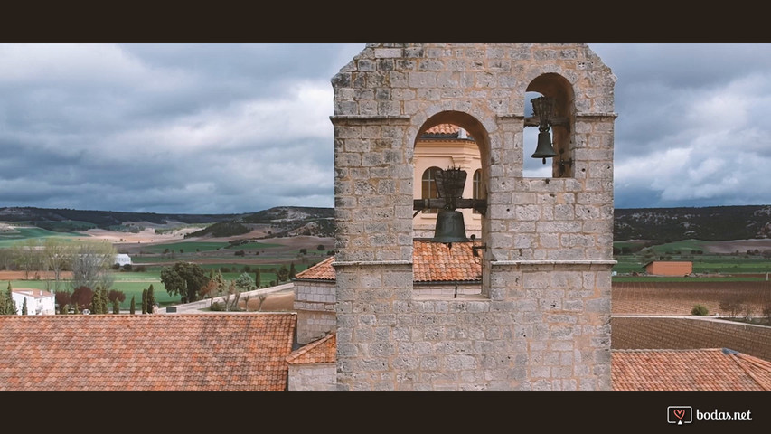 Dron en el monasterio para Antonio y Sofía
