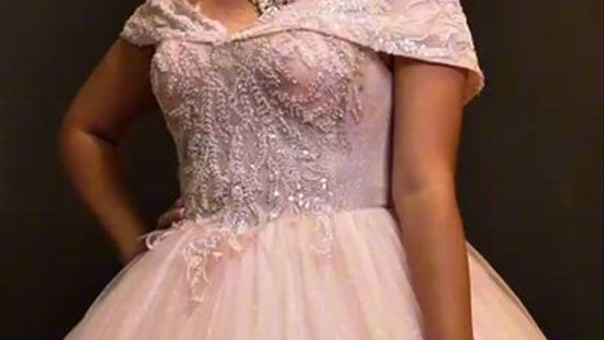 Sueños 15, tú peinado y maquillaje soñado para tu quinceañera 