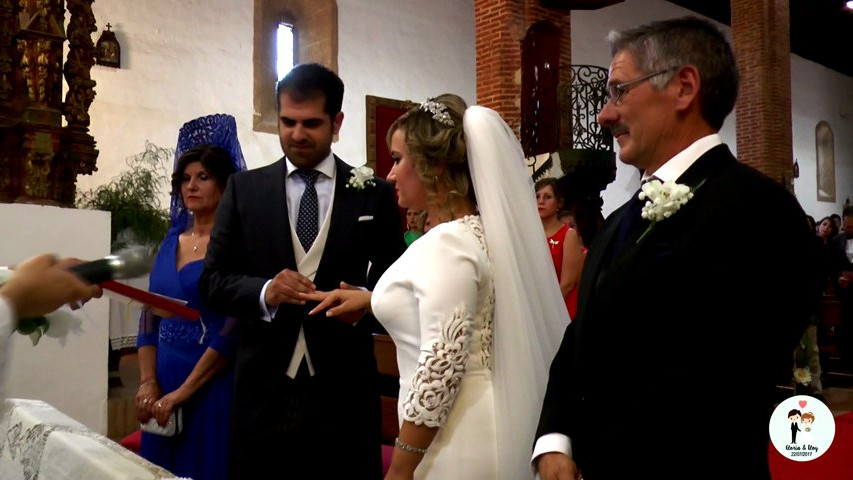 Boda Eloy y Gloria - Resumen