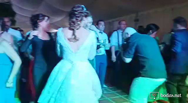 Así bailan los novios