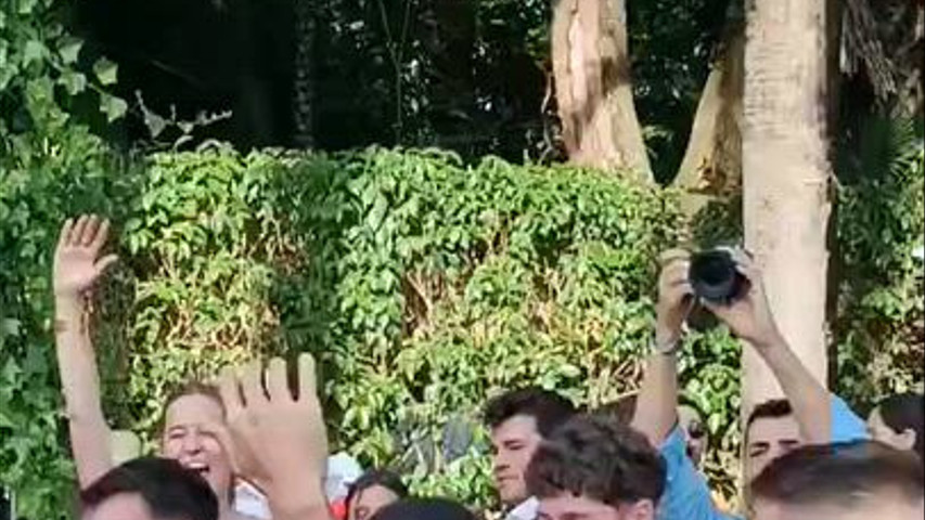 DIVERSIÓN DE LOS INVITADOS