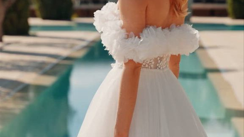 MODELO SLOANE DE ADRIANA ALIER