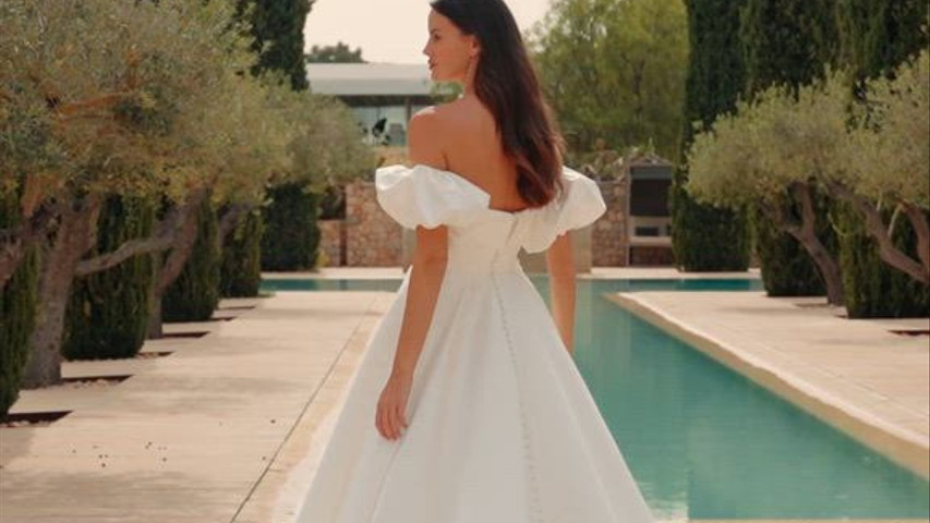 MODELO STELLA DE ADRIANA ALIER