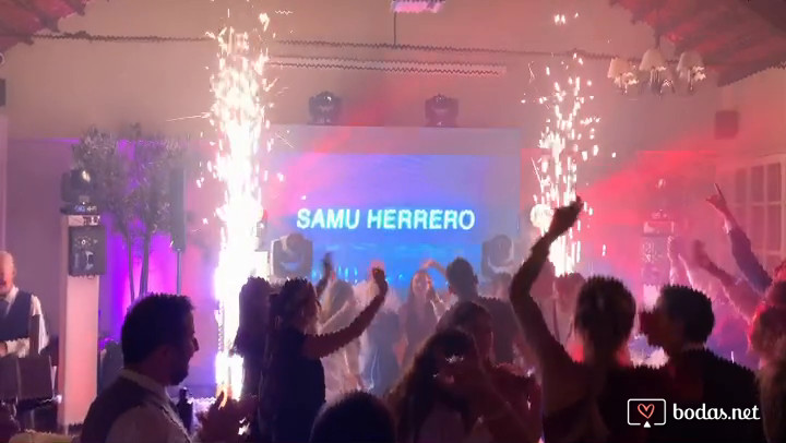 Live Samu Herrero