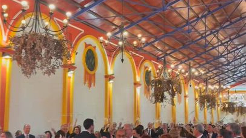 Fuego Frío en la entrada al banquete ✨